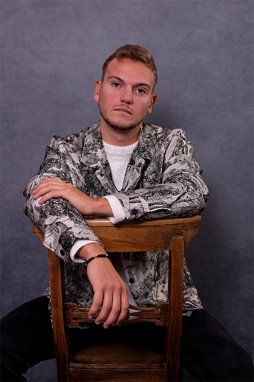 Election Mister Pearl